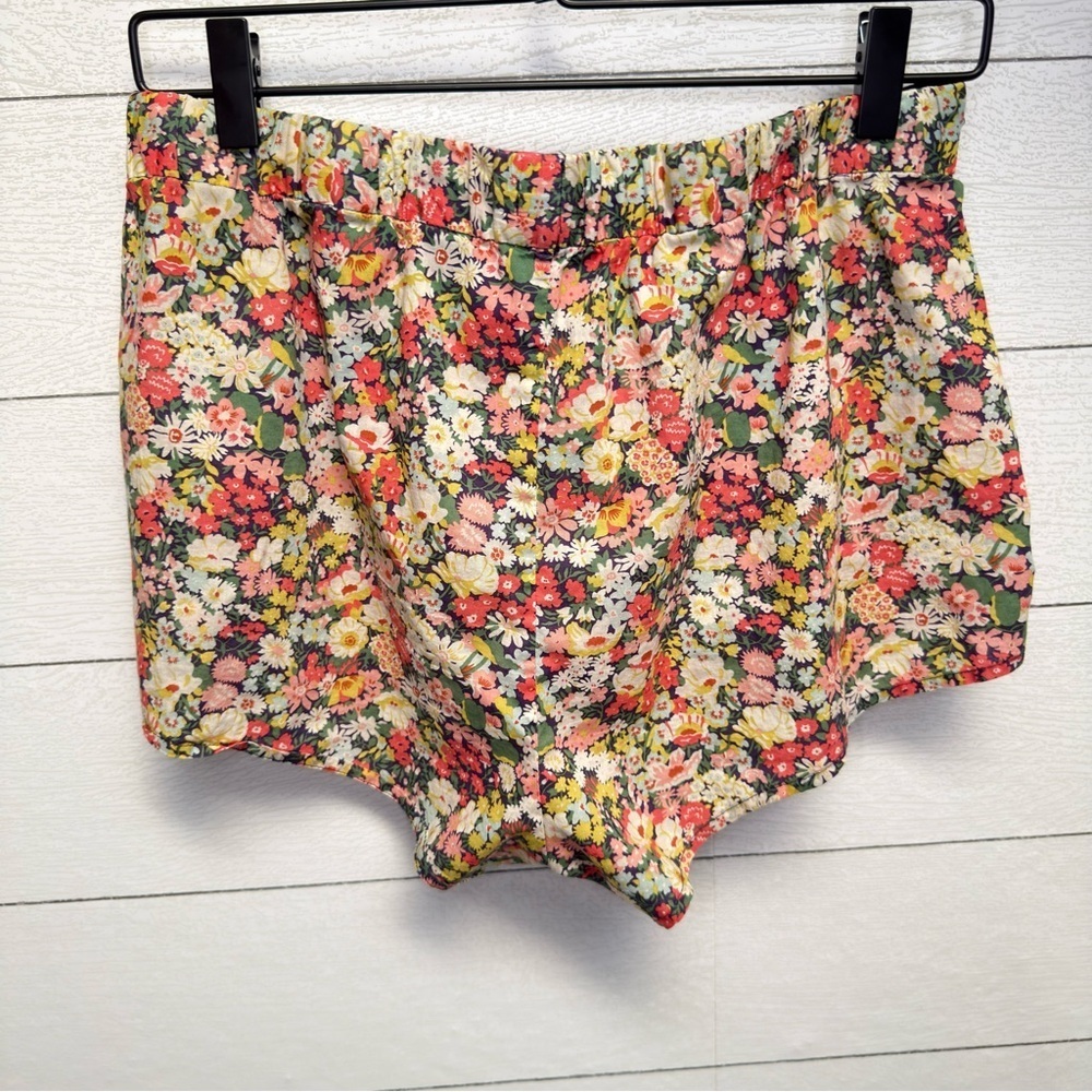 J.Crew Floral Pull-On PJ Shorts β Elastic Waist, Lightweight Cotton (Size S) - Picture 3 of 6